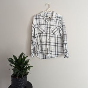Universal Thread Flannel Plaid Button Down Womens M